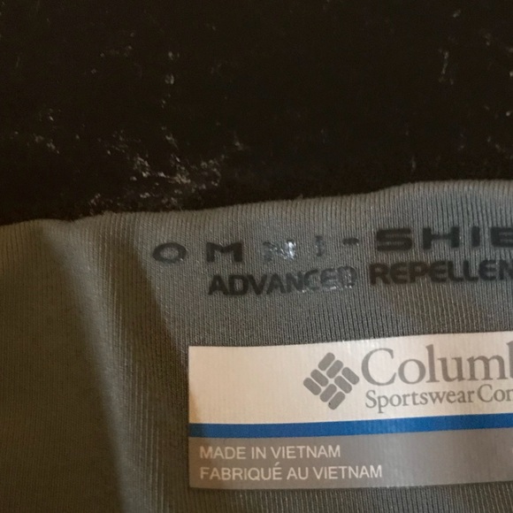 never worn columbia skirt - Picture 2 of 3
